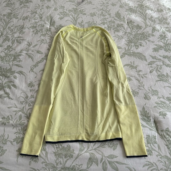 Lululemon Swiftly Tech Long Sleeve - Picture 3 of 4